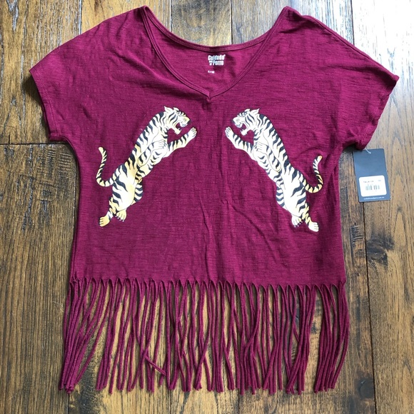 Two facing Tigers maroon SS Top with bottom fringe - Picture 1 of 7